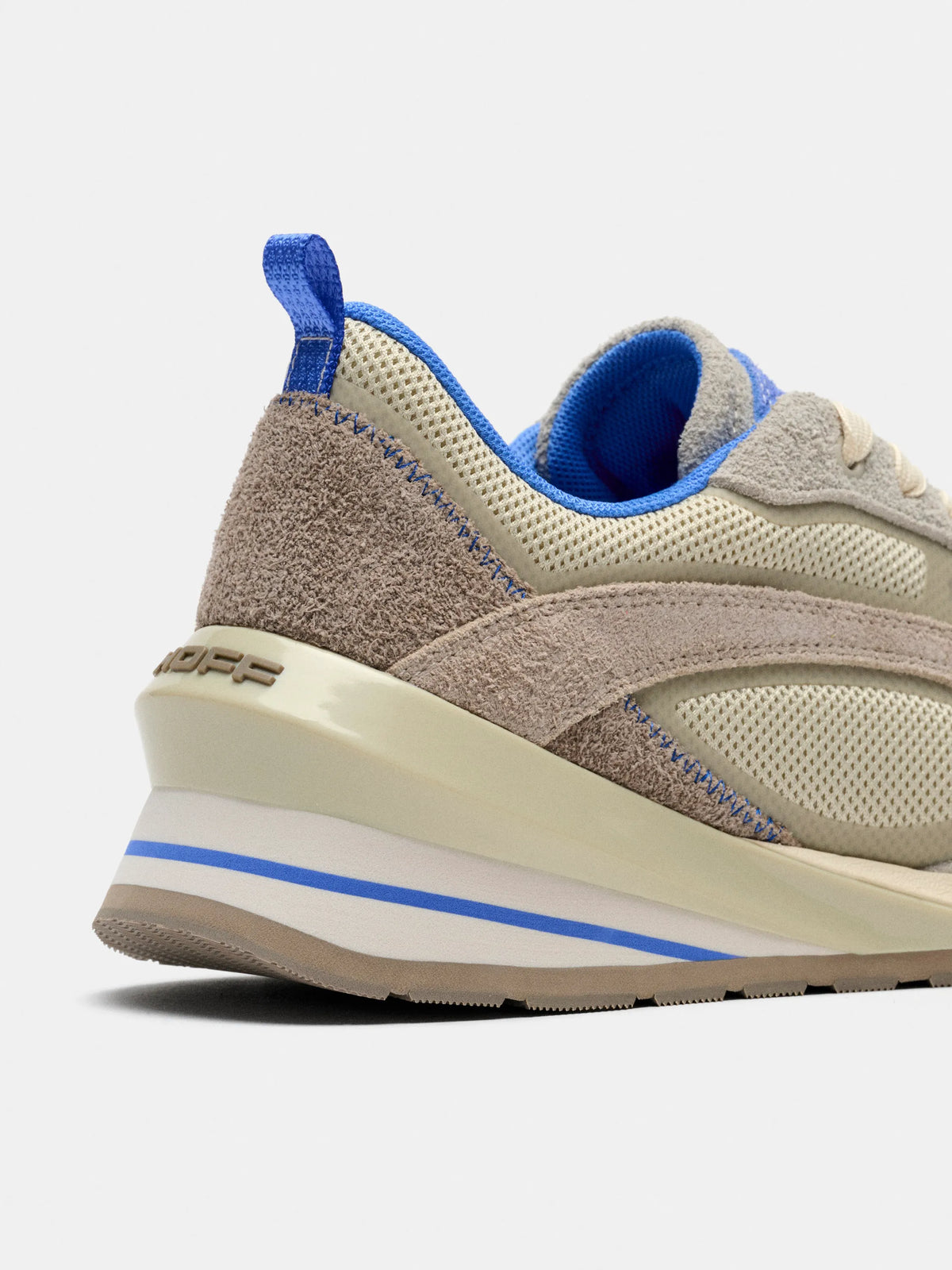 Seven Runner Light Grey